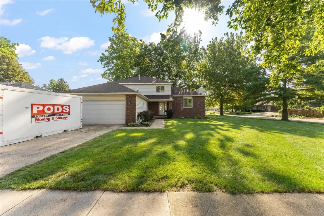 Photo of 1708 Oak Park Drive