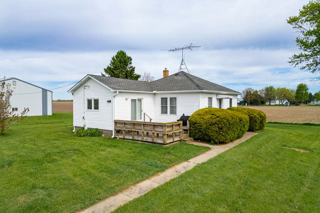 Photo of 21137 Fenstermaker Road