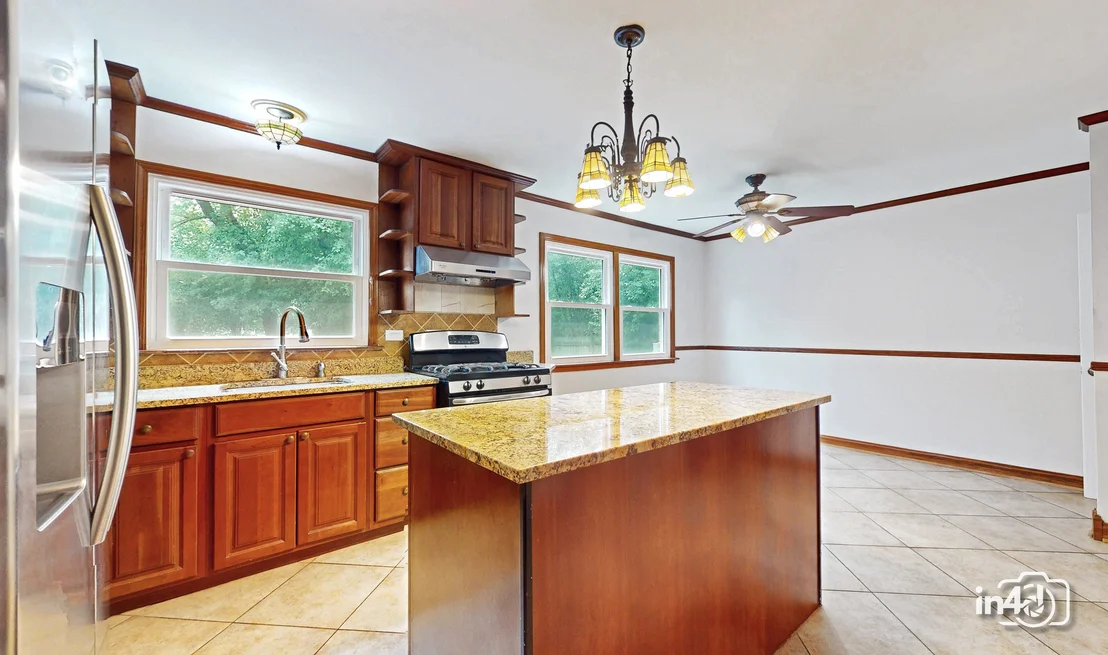 Photo of 2745 Covert Road