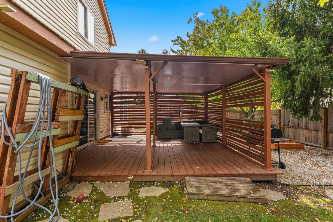 Photo of 568 Cambridge Drive