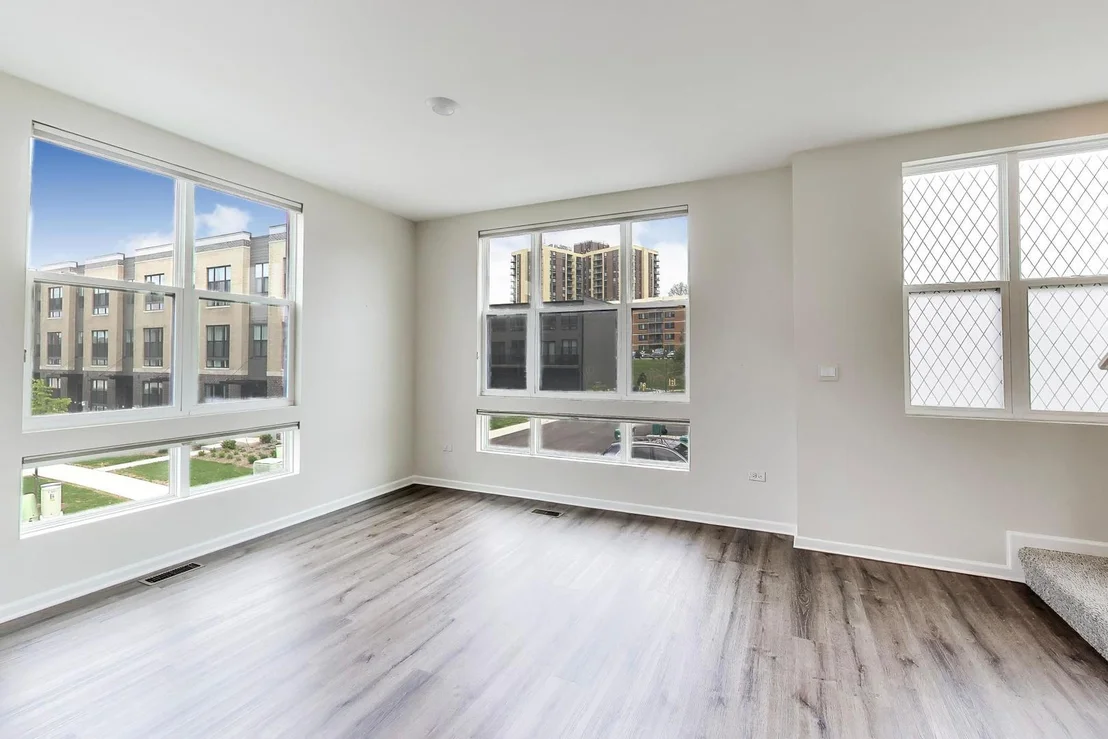 Photo of 331 Summit Circle