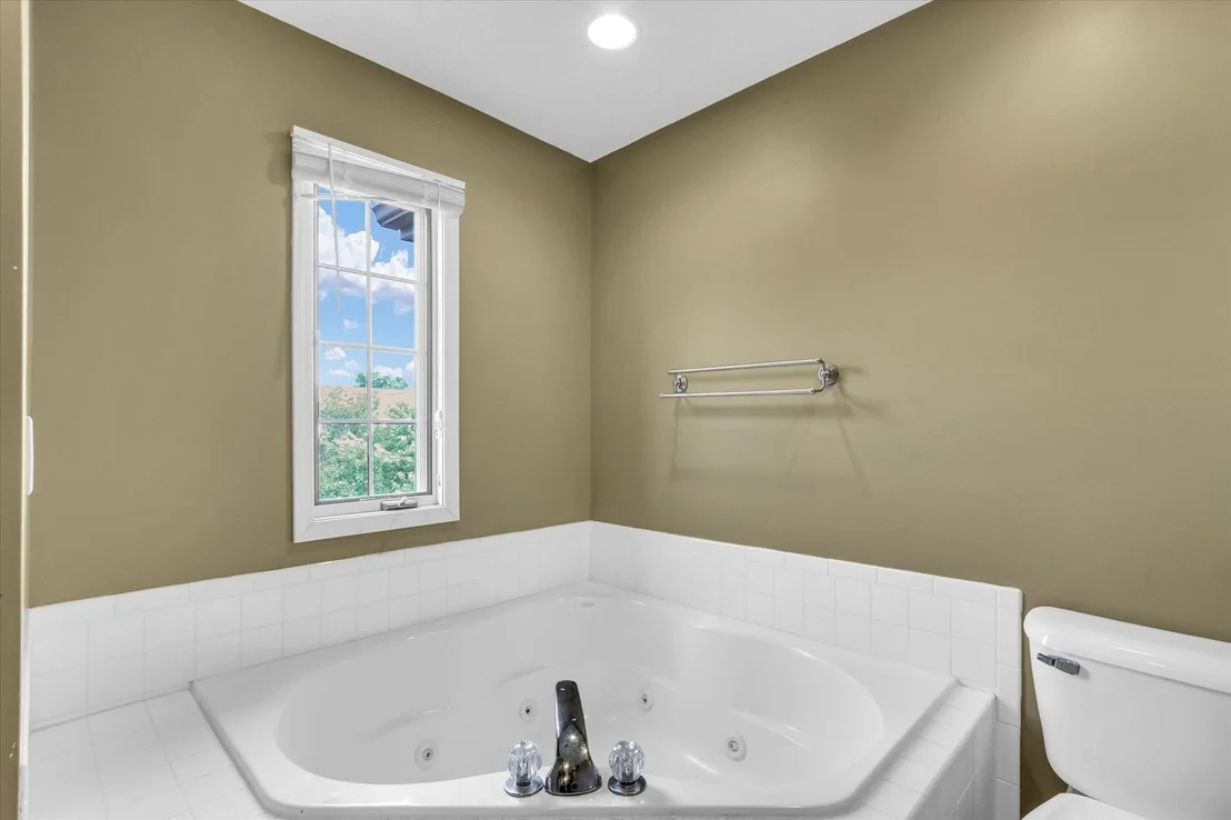 Photo of 800 Lavender Drive