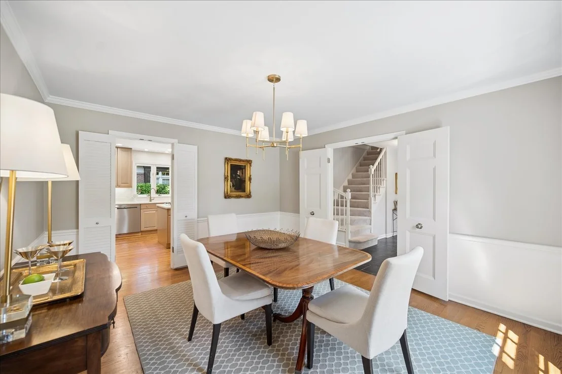 Photo of 870 Prospect Avenue
