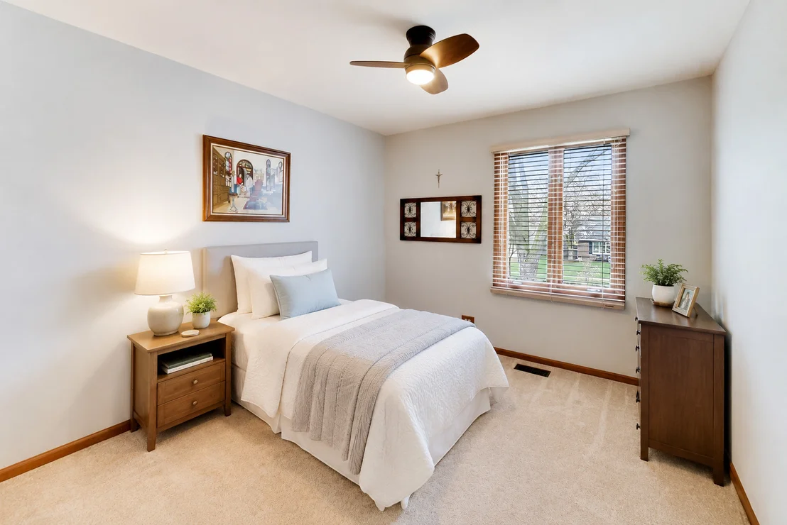 Photo of 1265 N Scarlet Drive