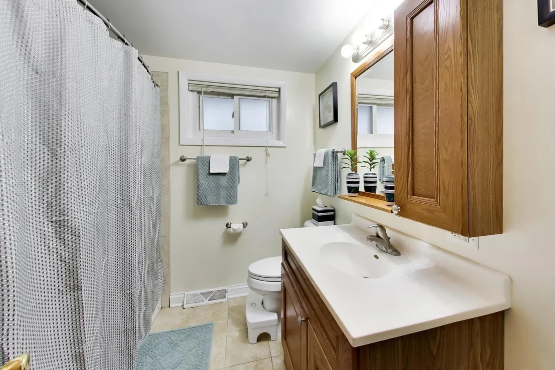 Photo of 8647 Gregory Lane