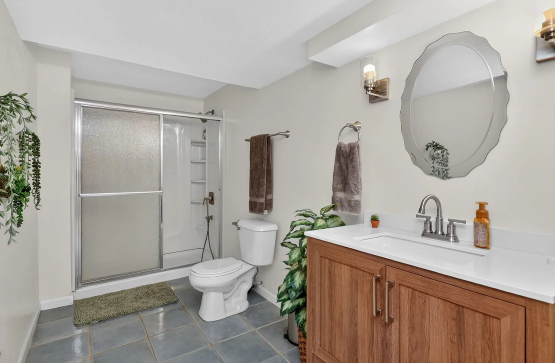 Photo of 4322 Bronk Corner