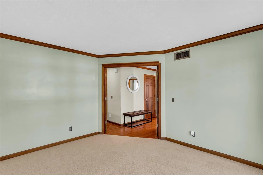 Photo of 2807 Willow Bend Road
