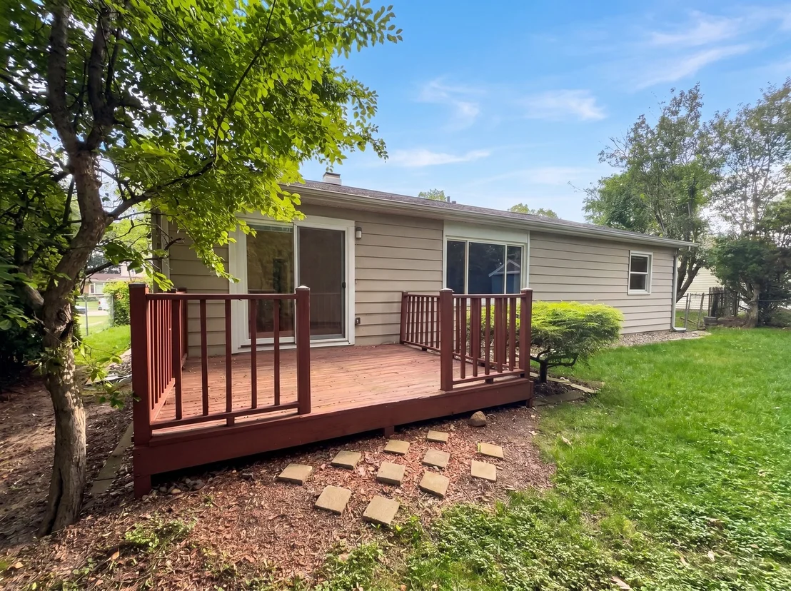 Photo of 1901 Summit Drive SE