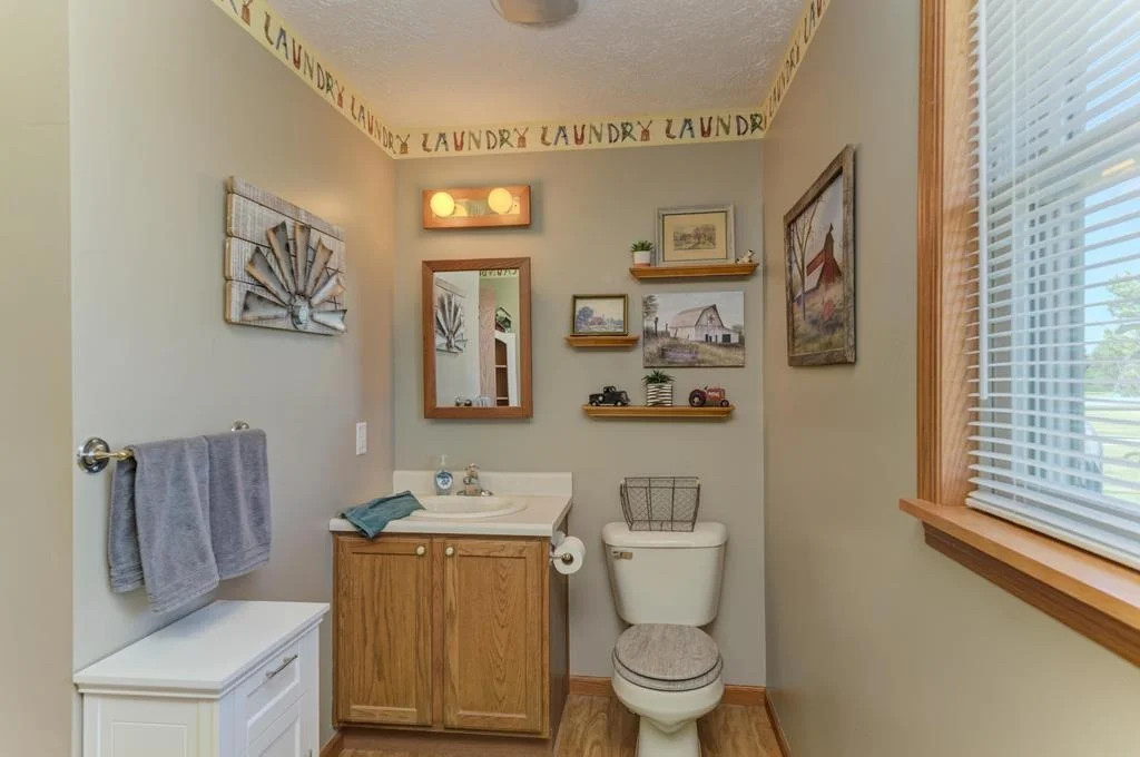 Photo of 1700 W Scully Road