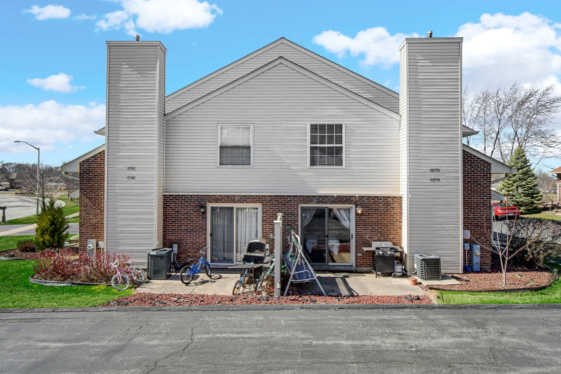 Photo of Unit 0 at 16054 85th Place