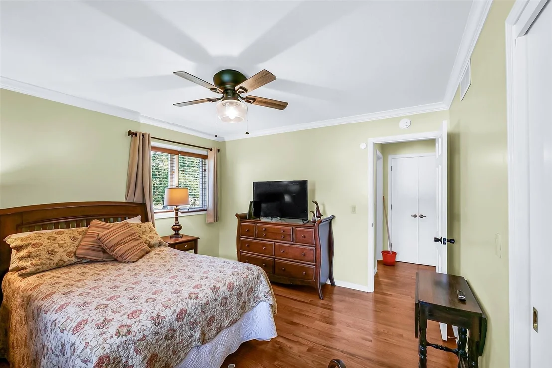 Photo of 4111 Farhills Drive