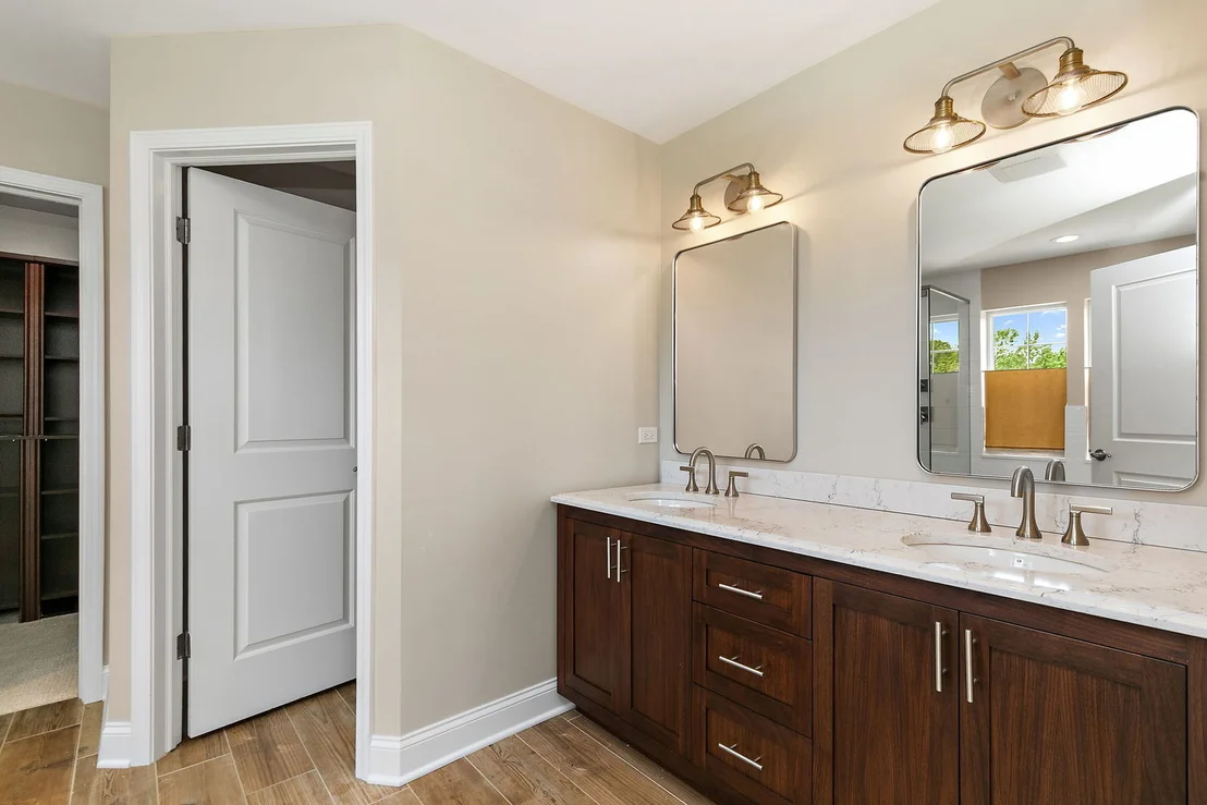 Photo of 2702 Oak Drive