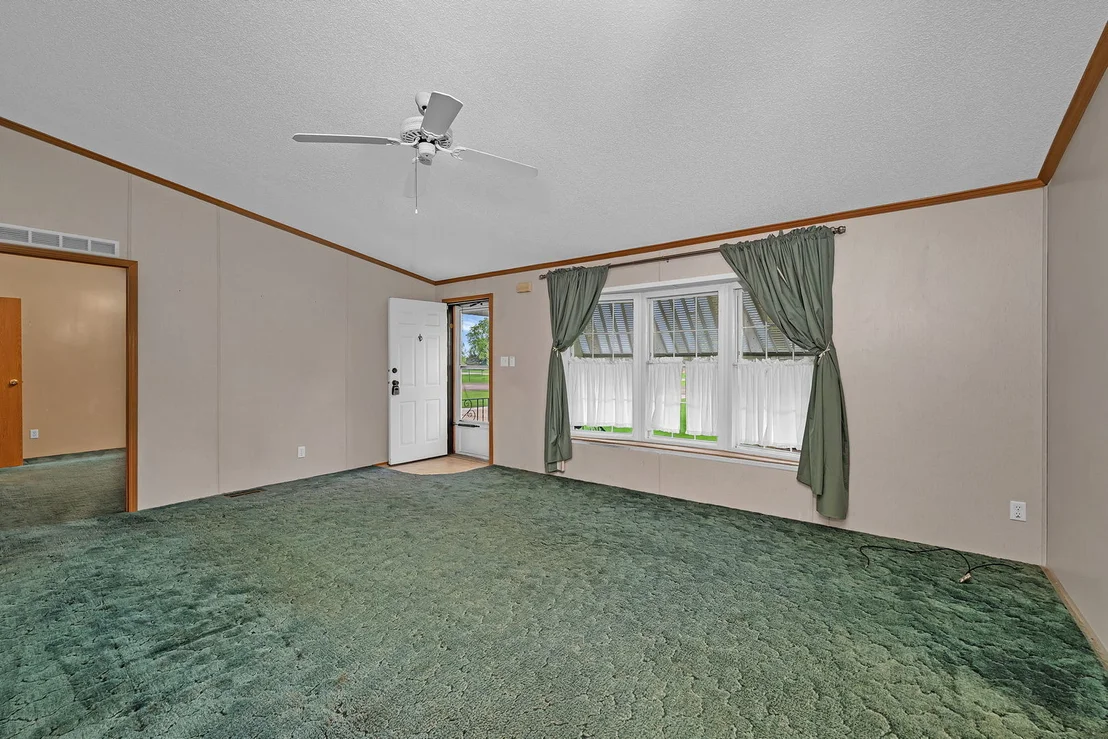 Photo of 2910 E 11th Road