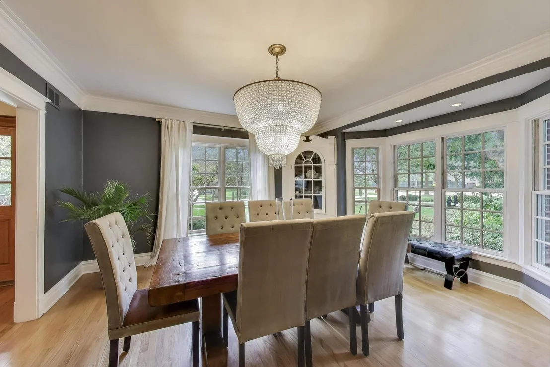 Photo of 547 JACKSON Avenue