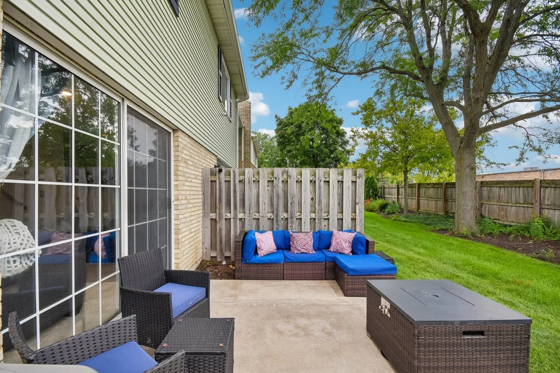 Photo of 418 Lakeview Circle