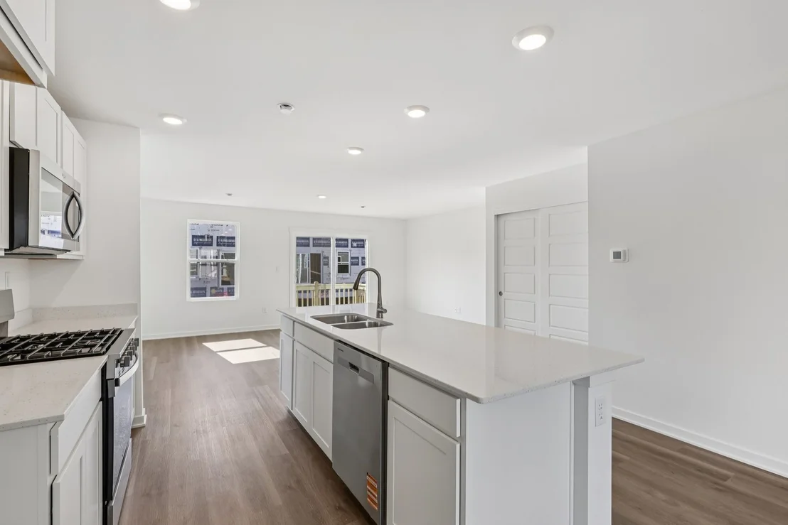 Photo of 1383 Oakfield Lane