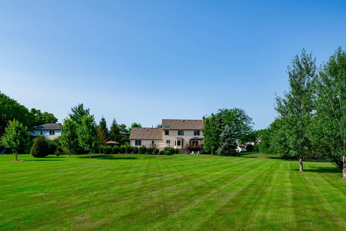 Photo of 39W140 Baert Lane