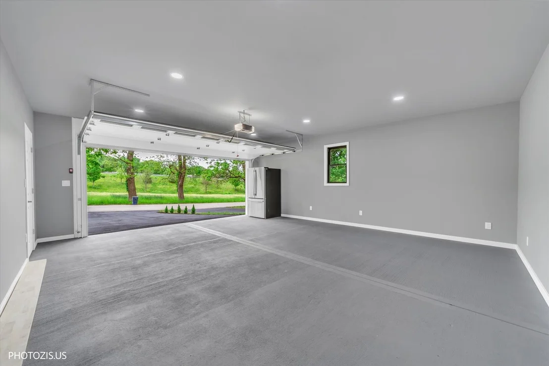 Photo of 35W302 PINELANDS Road