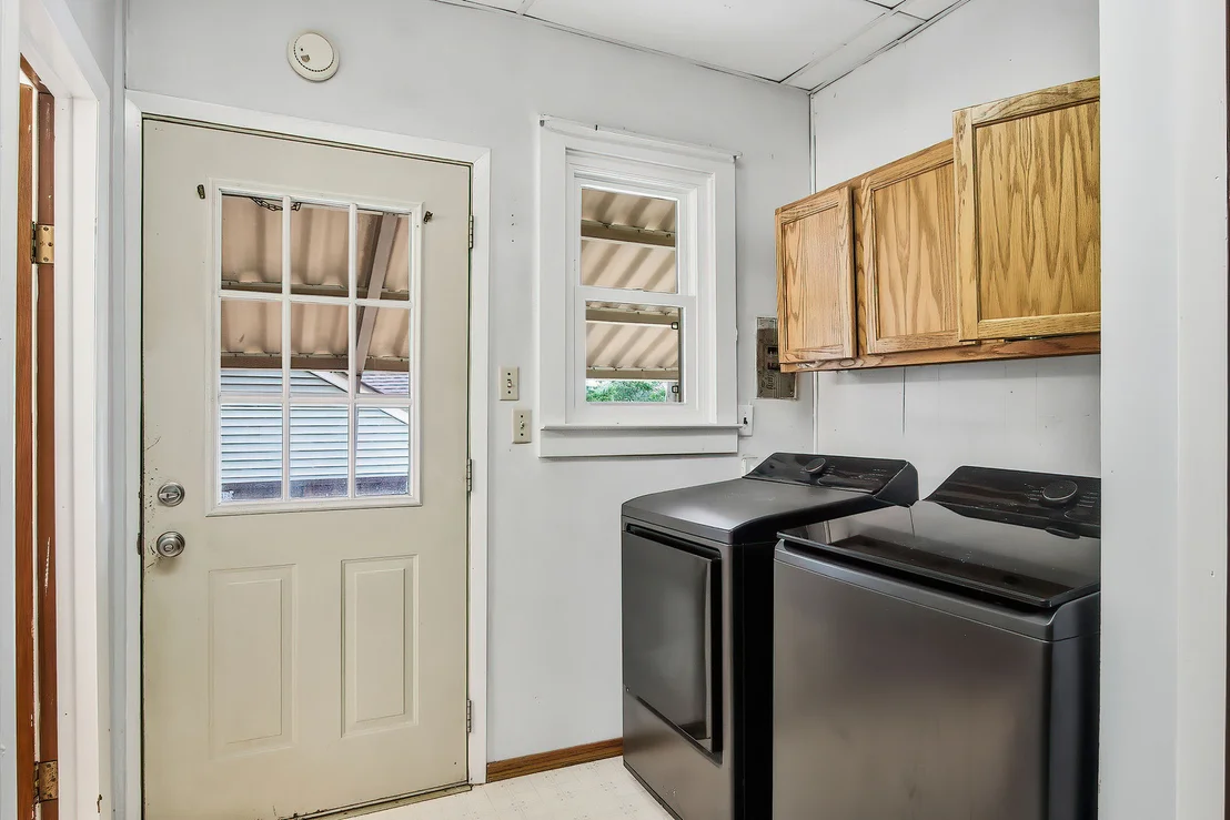 Photo of 33834 Hillcrest Drive