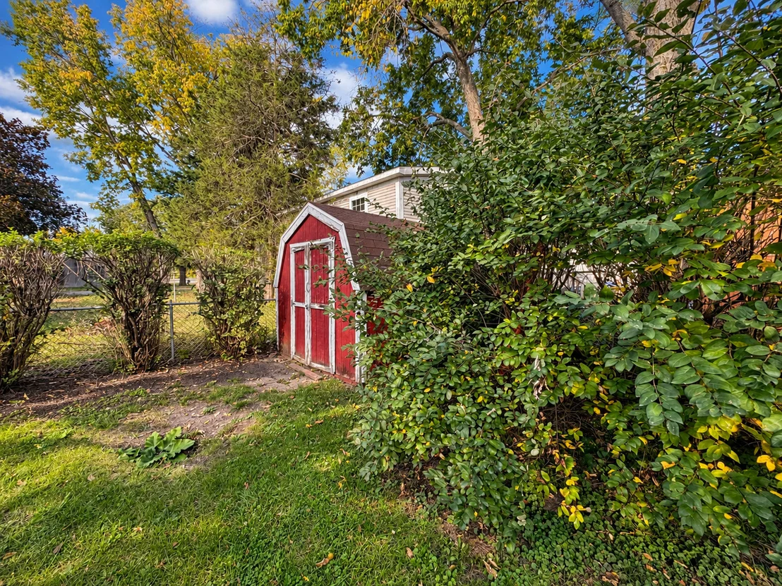 Photo of 1120 Charles Street