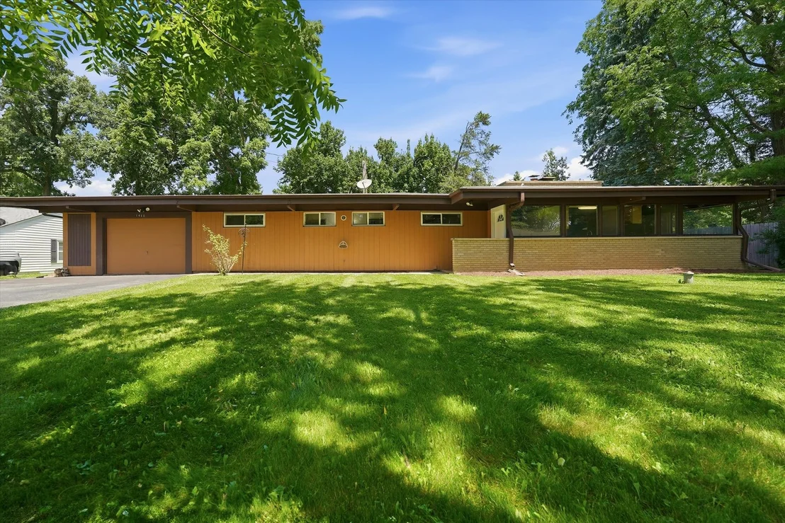 Photo of 1460 Eagle Road