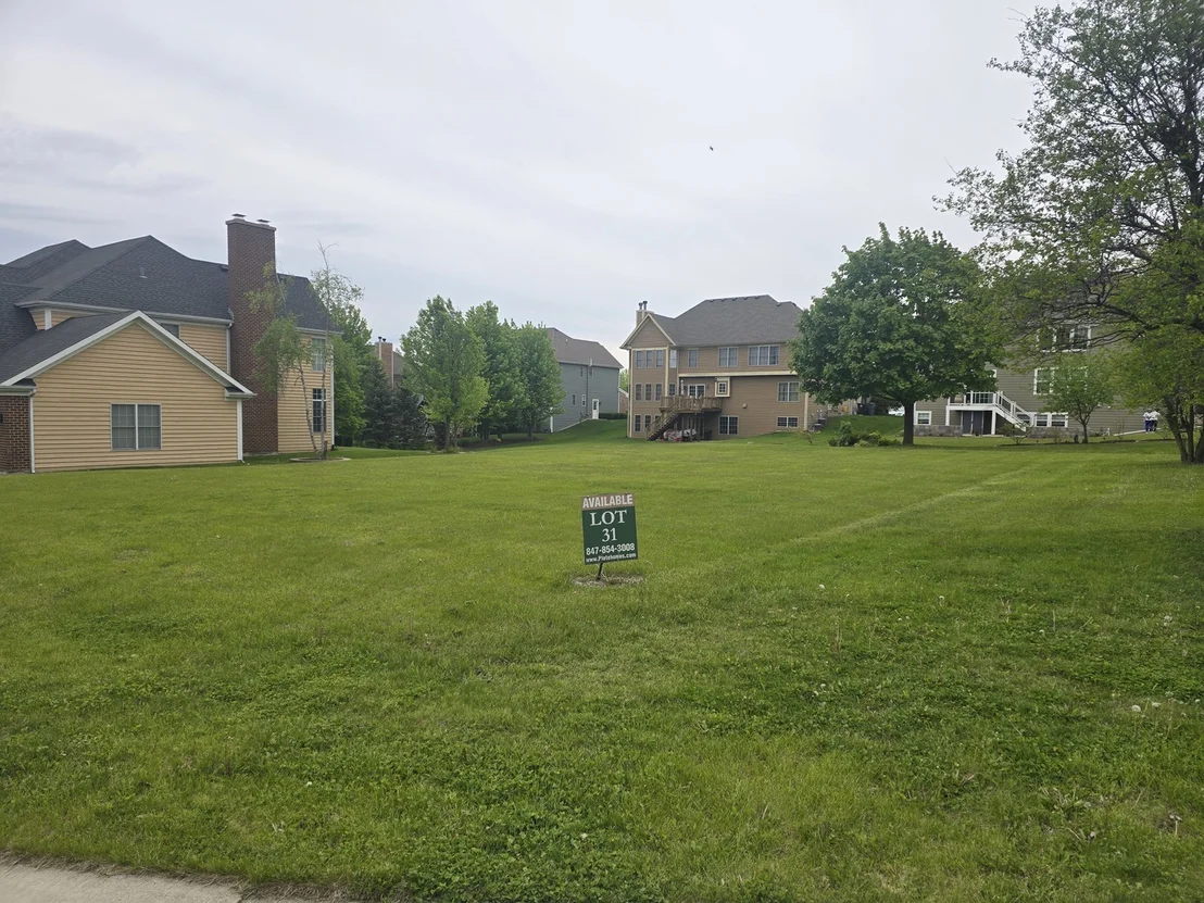 Photo of 3261 Covington Lane
