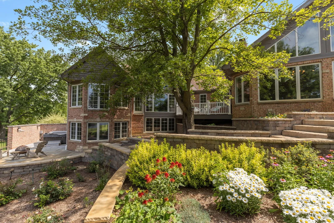Photo of 419 Caesar Drive