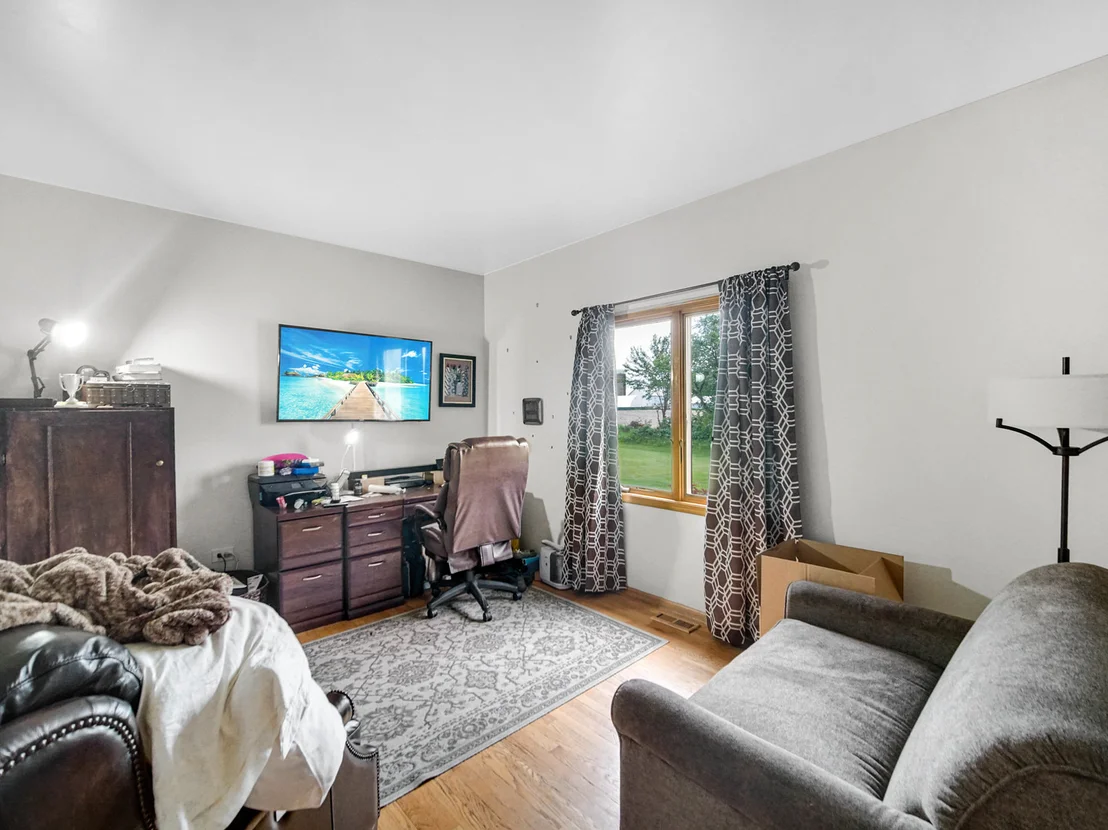 Photo of 23030 Lakeview Estates Boulevard