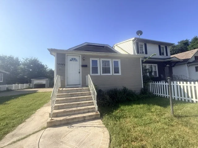 Photo of 1045 W 104th Place