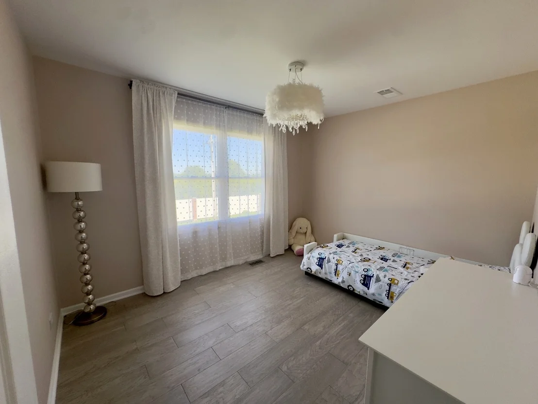 Photo of 1704 Brighton Lane