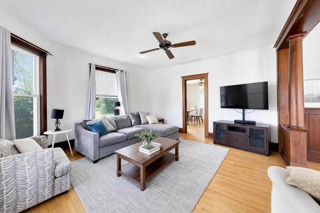 Photo of 422 Summit Street