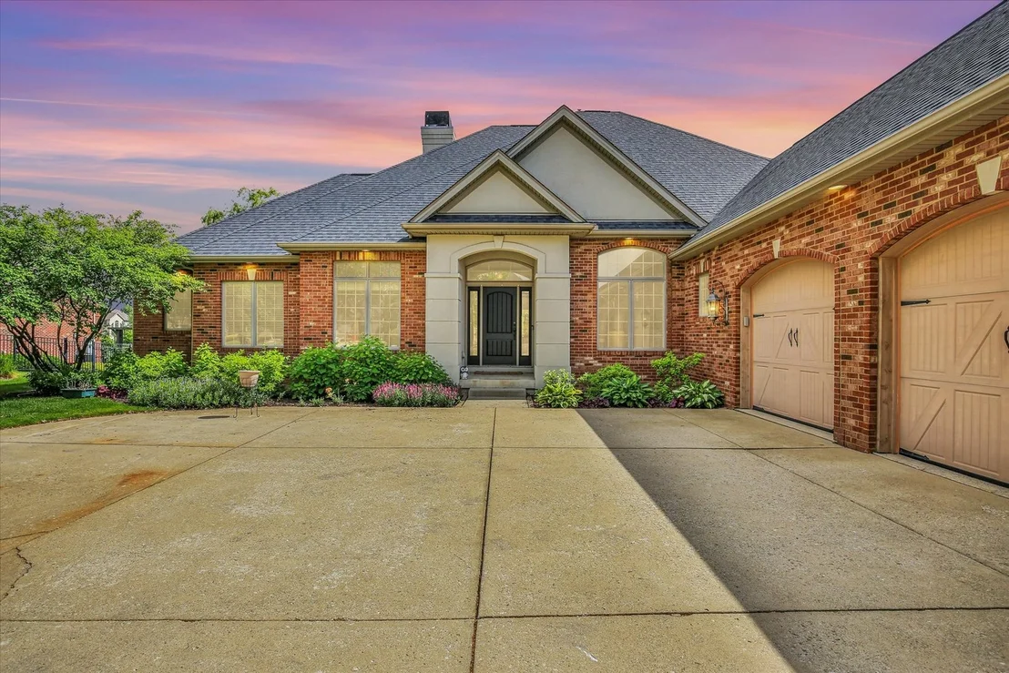 Photo of 4905 Peifer Lane