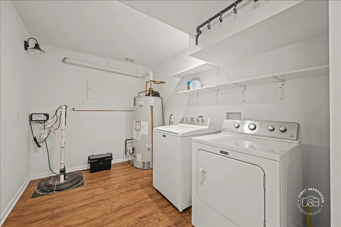 Photo of 1009 Douglas Avenue