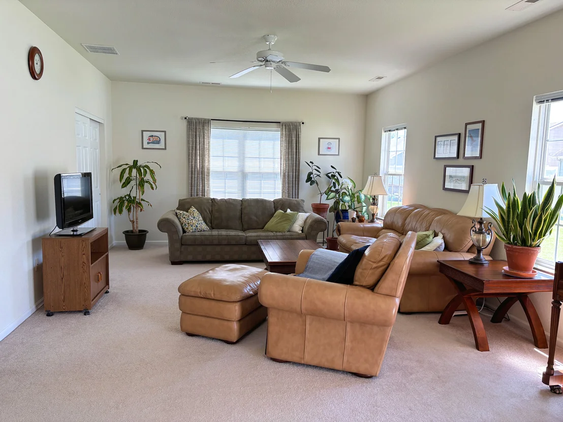 Photo of 607 Yalow Drive