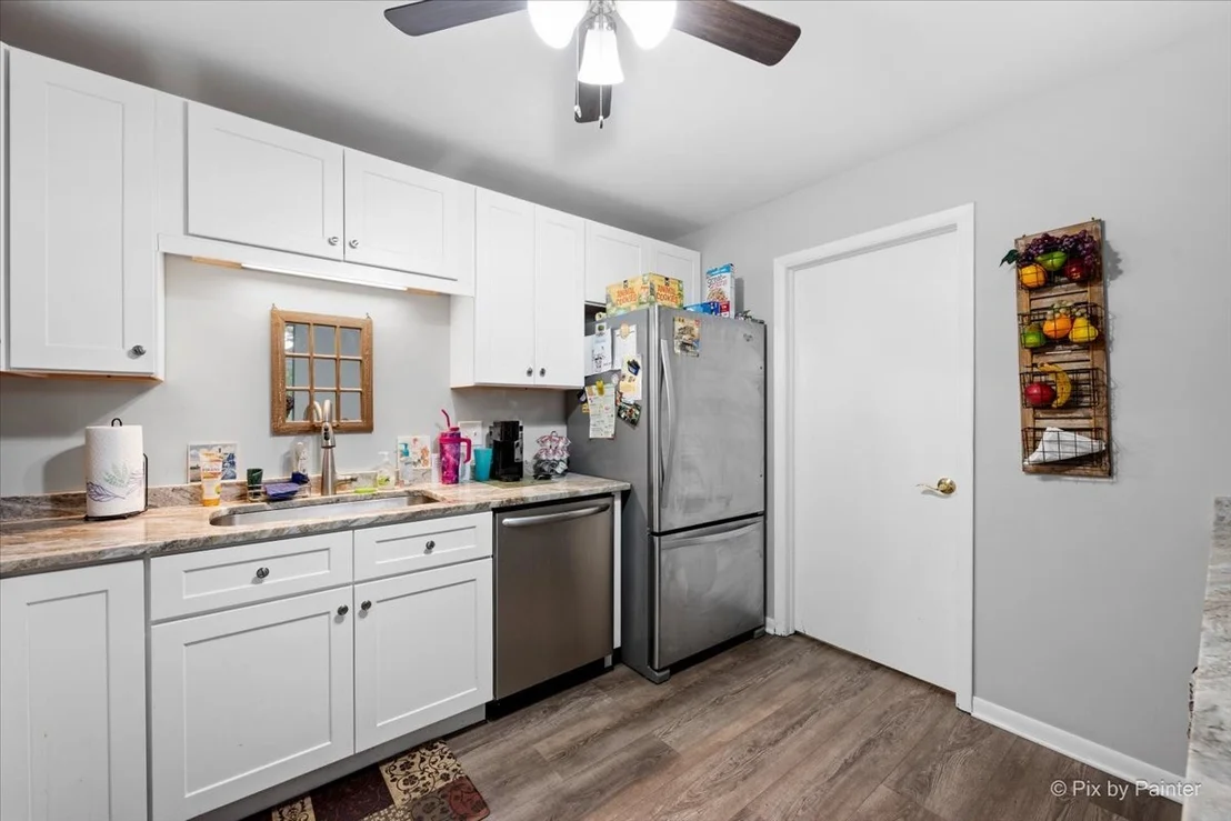 Photo of Unit D at 5202 Winslow Circle
