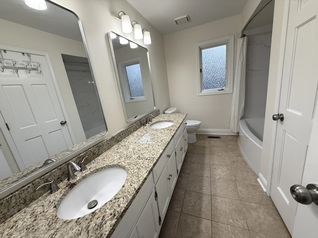 Photo of 1016 Liberty Drive