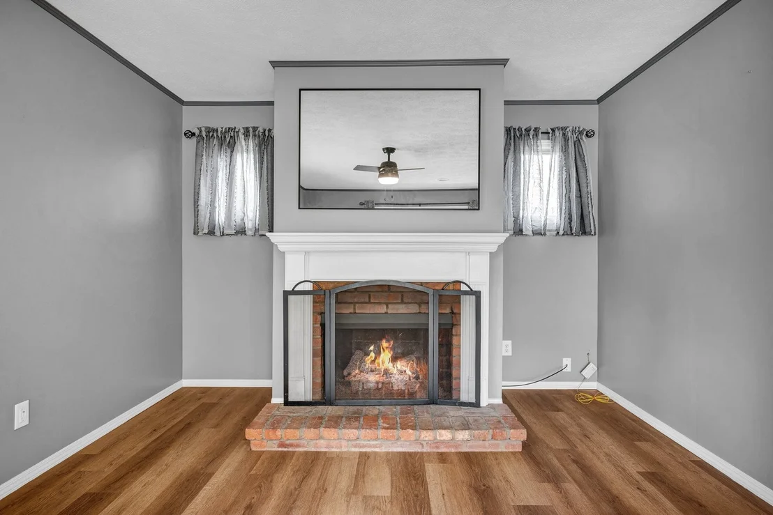 Photo of 221 Ivanhoe Way
