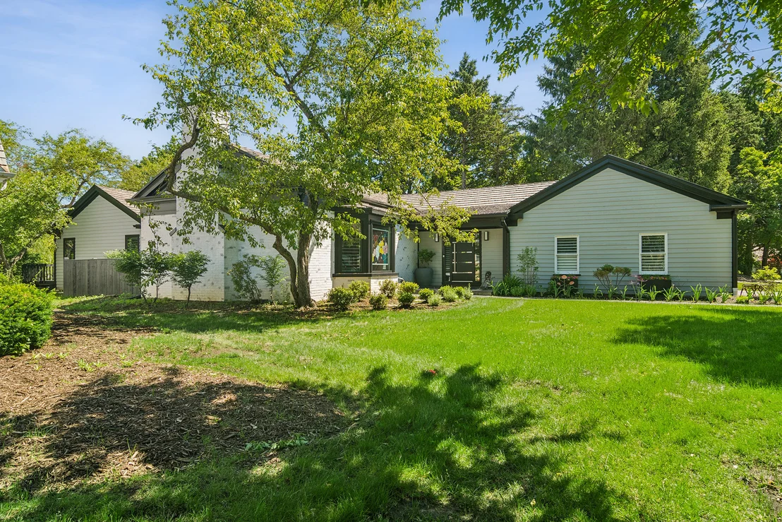 Photo of 4643 Lake Point Circle