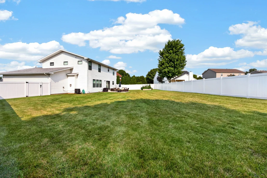 Photo of 3 Flag Tree Court
