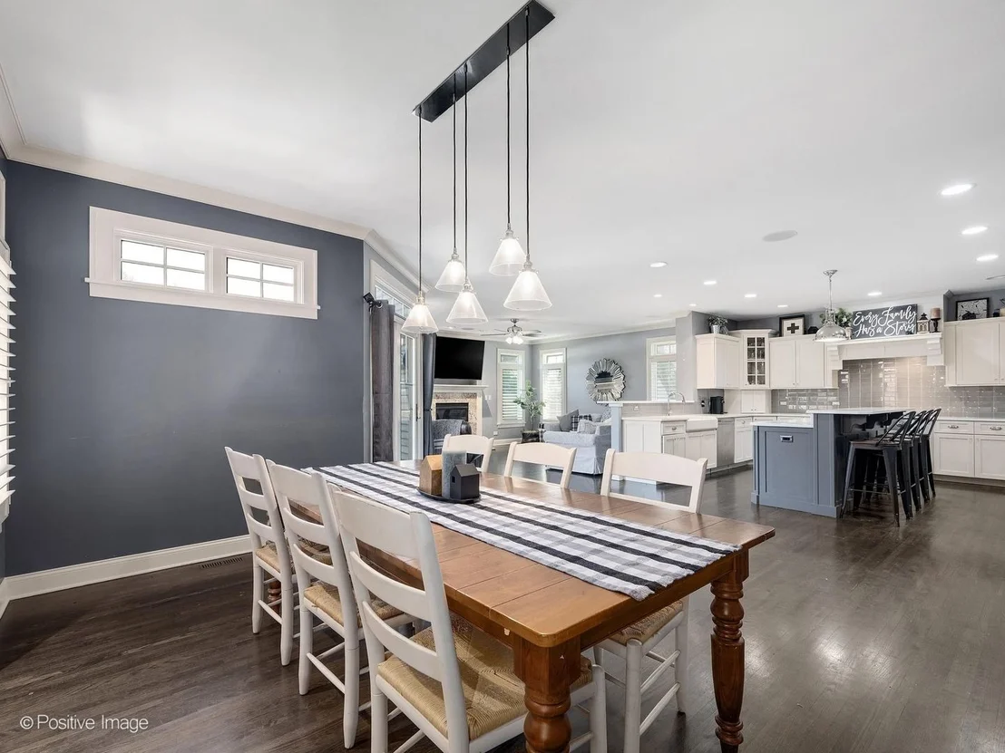 Photo of 549 W 3rd Street