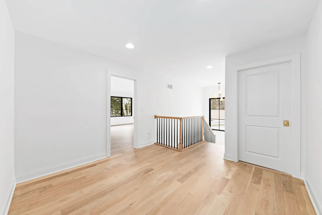 Photo of 660 N Eagle Street