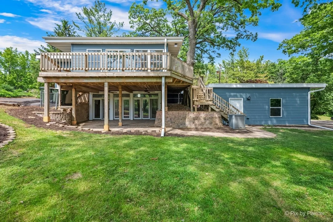 Photo of 368 Holiday Drive
