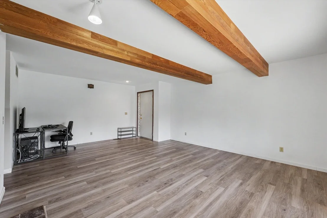 Photo of Unit 2142 at 2142 Harbortown Circle