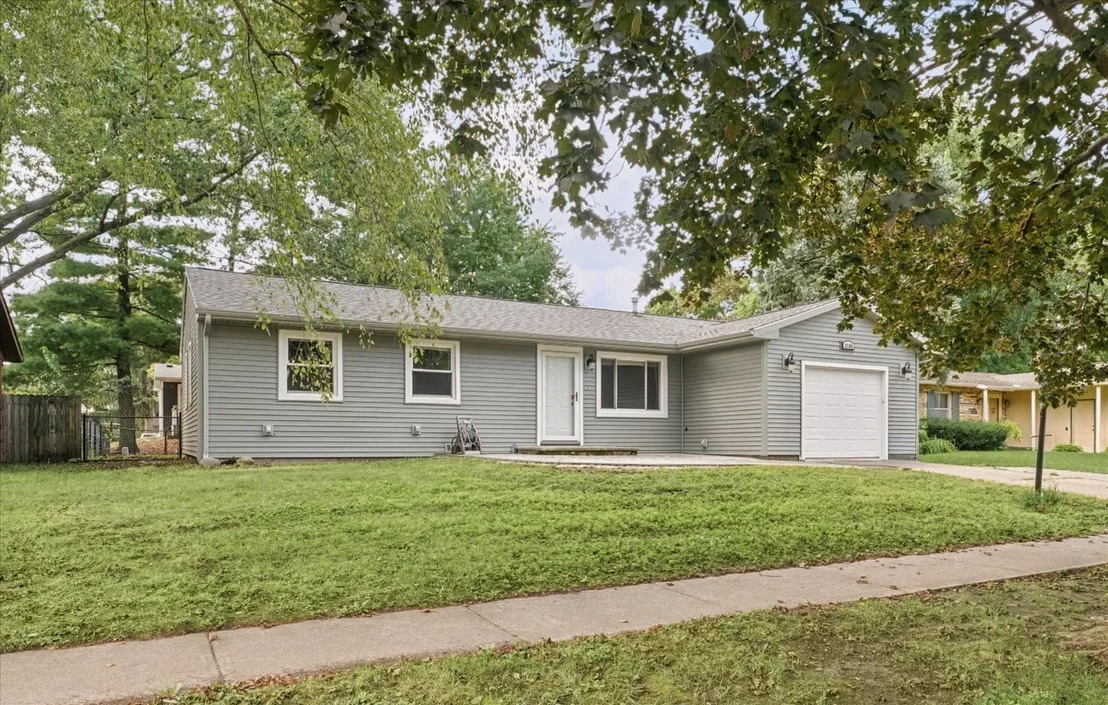 Photo of 2105 Blackthorn Drive