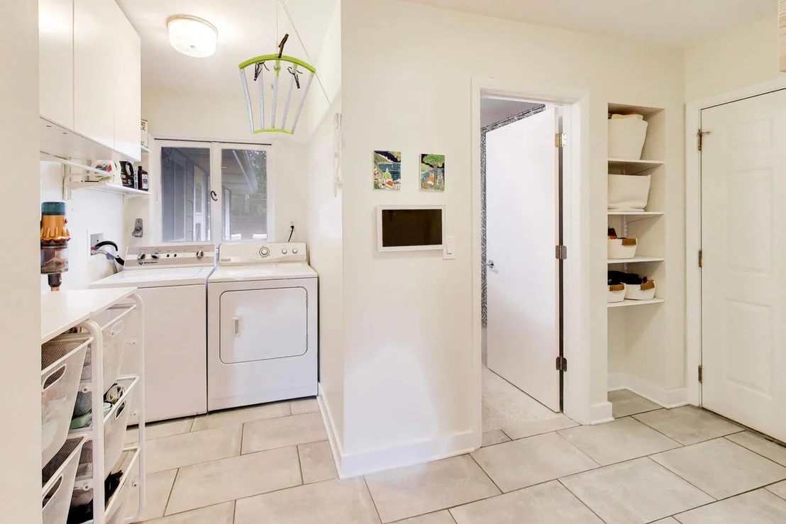 Photo of 202 Grove Place