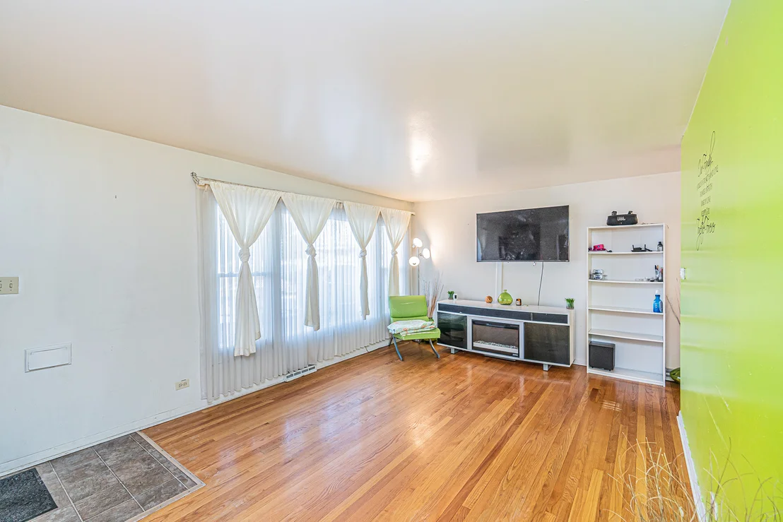 Photo of 276 Pleasant Drive