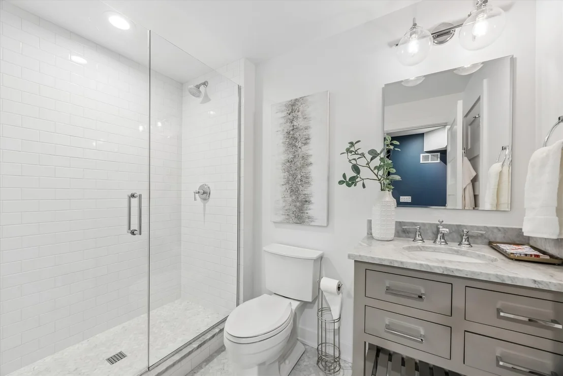 Photo of 116 W Jefferson Avenue