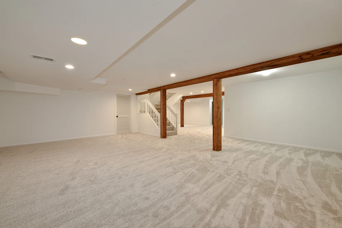Photo of 688 Thompsons Way