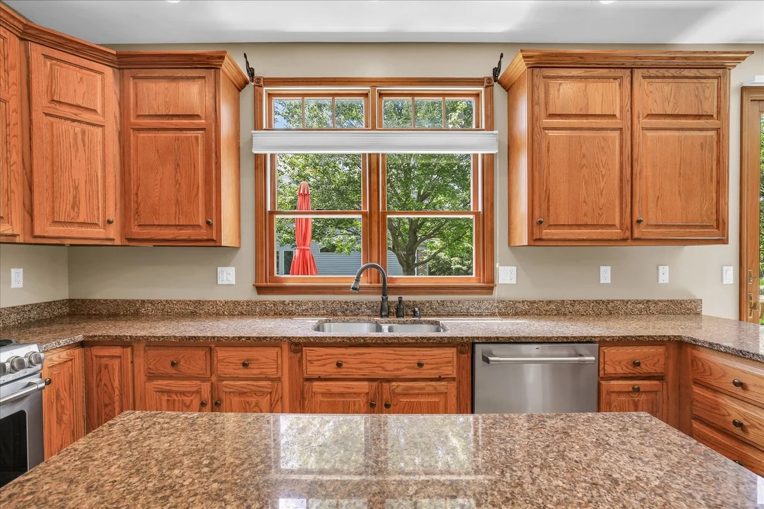 Photo of 2701 Summerhill Lane