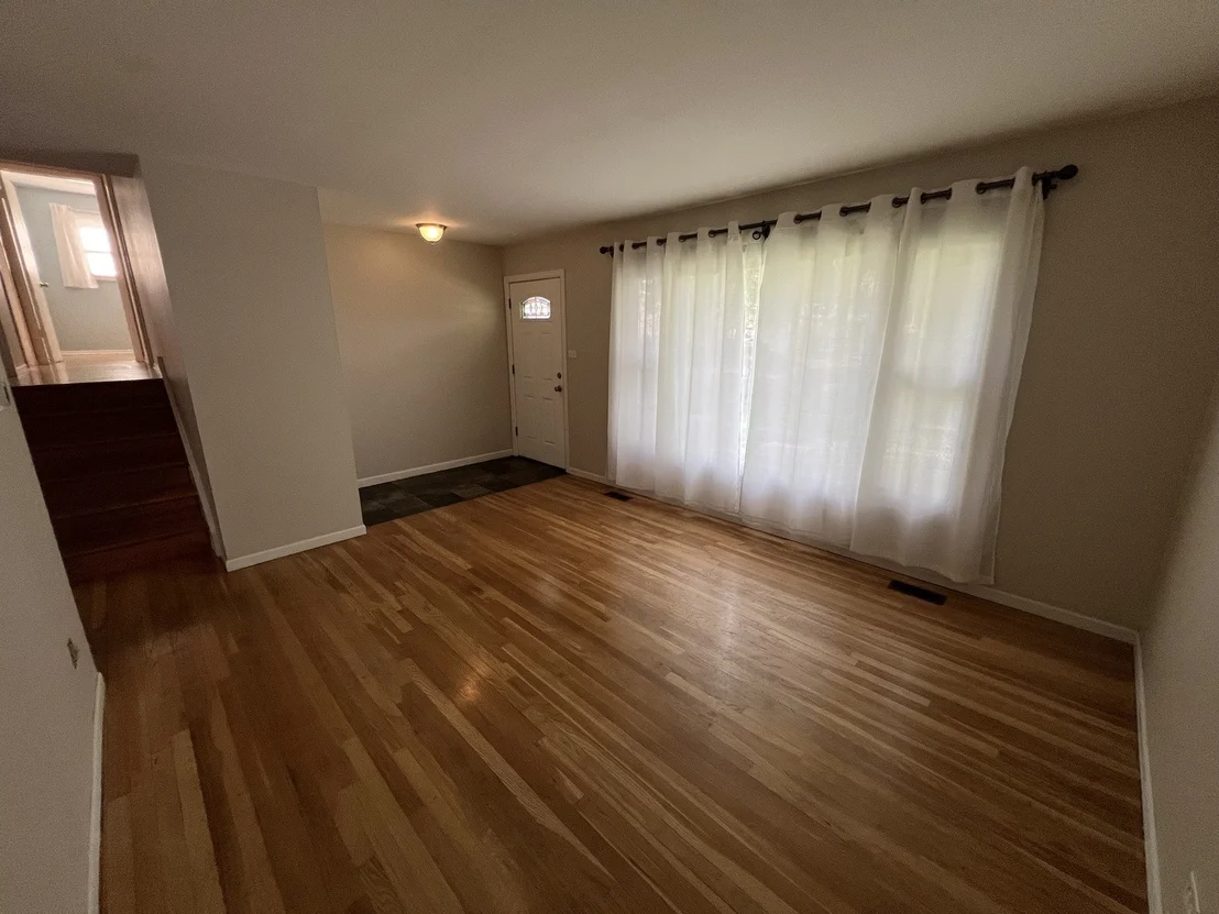 Photo of 5717 Dover Road